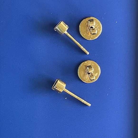 AUVERE TACK STUD EARRINGS - Picture 6 of 11